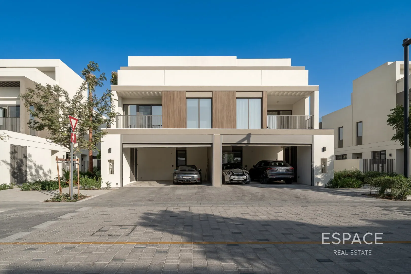 single static gallery