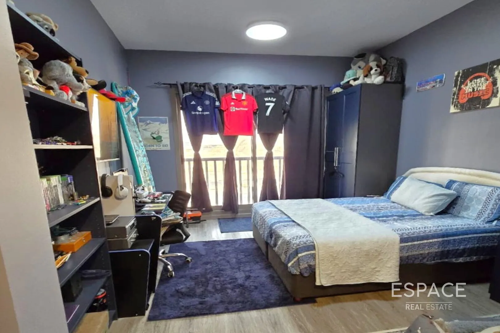PropertiesGalleryCamera