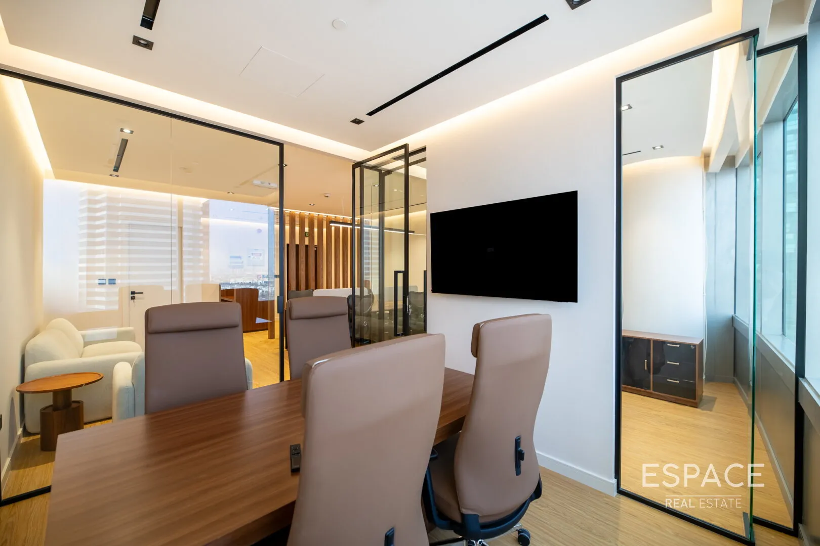 single static gallery