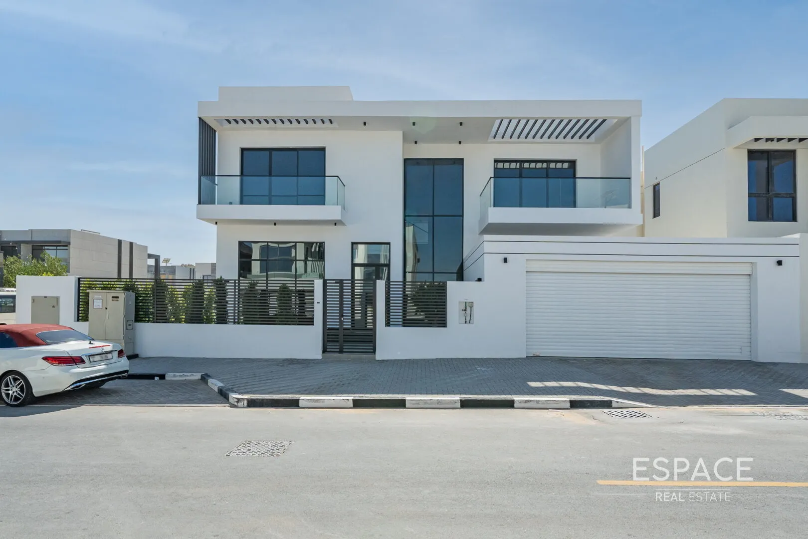 PropertiesGalleryCamera