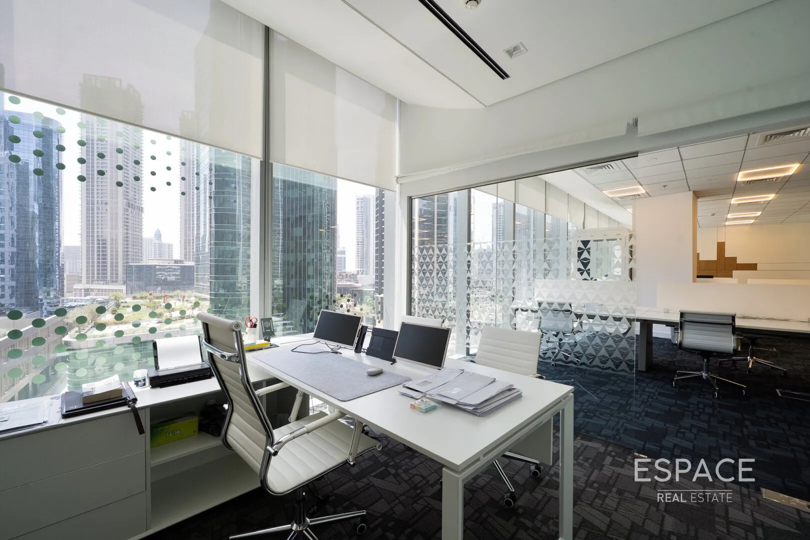 single static gallery