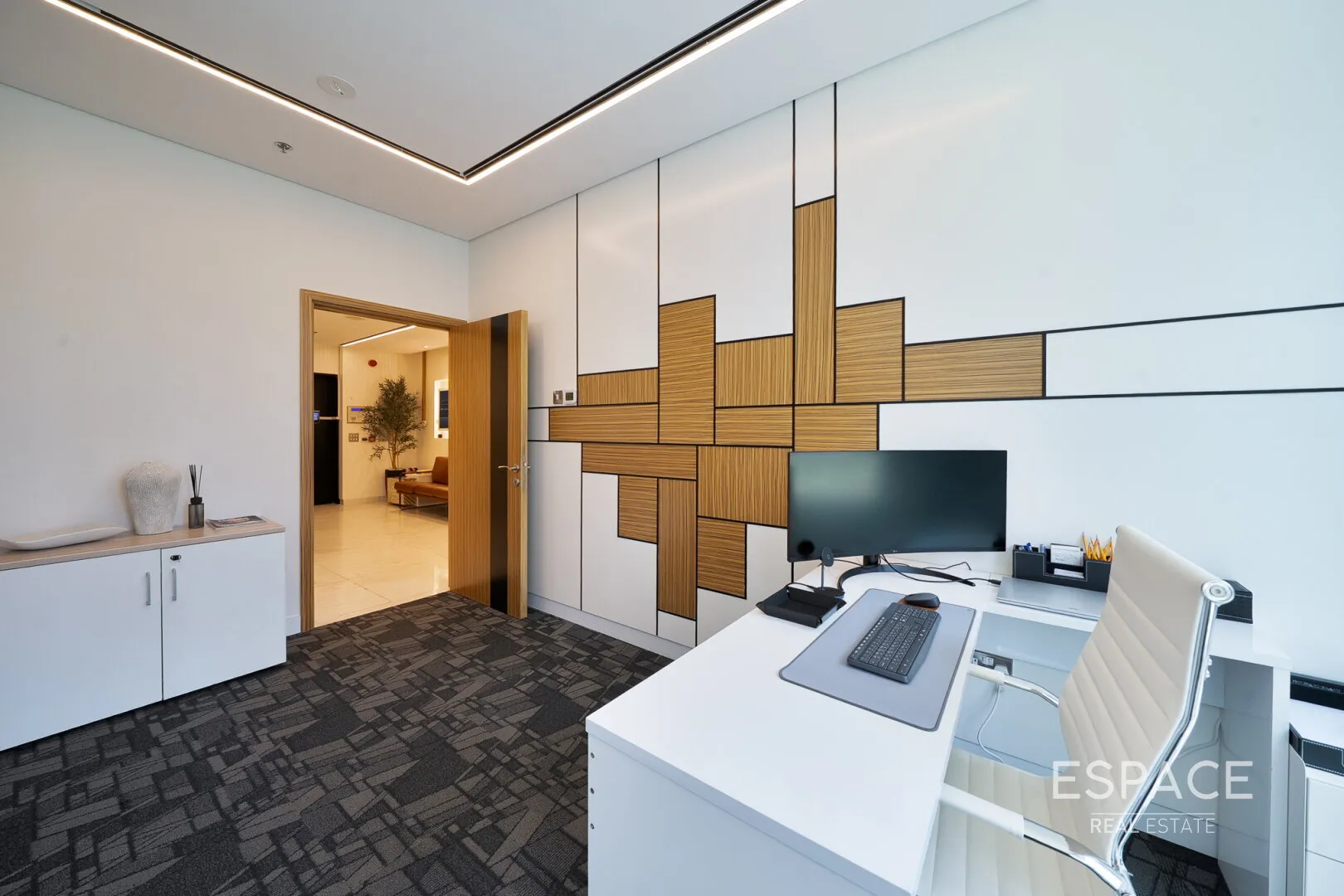 PropertiesGalleryCamera