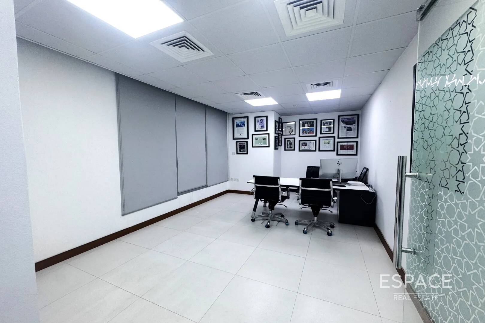 PropertiesGalleryCamera
