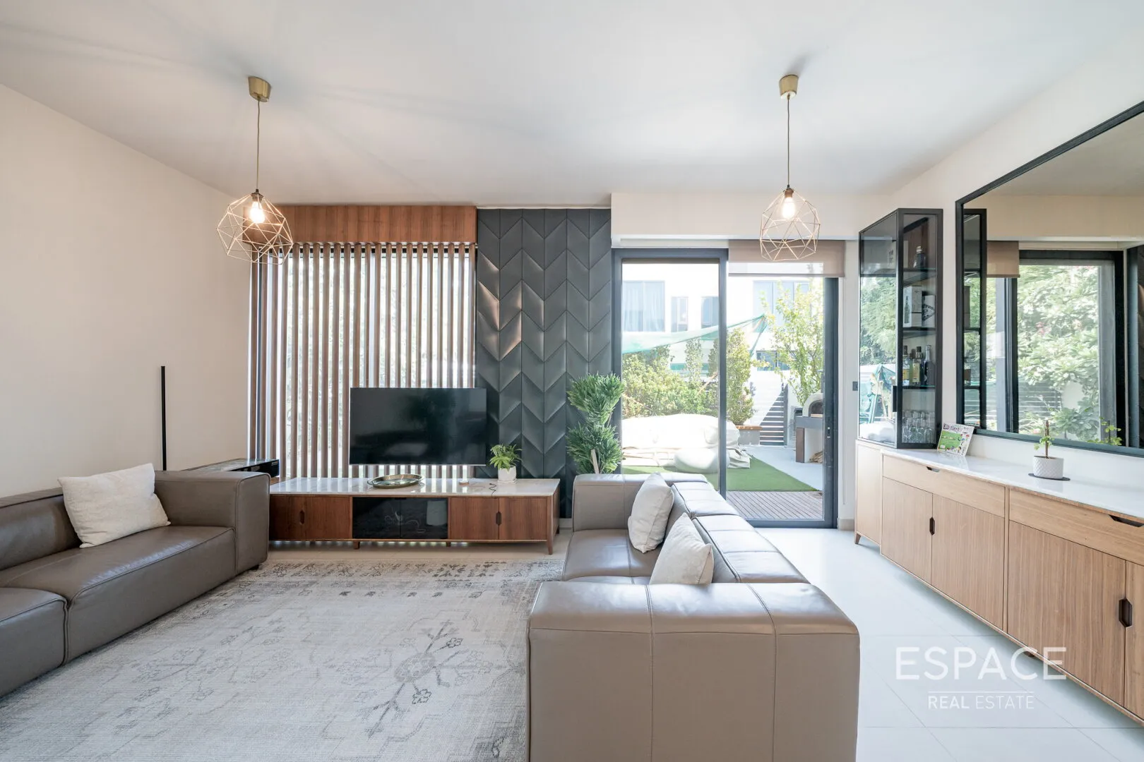 single static gallery