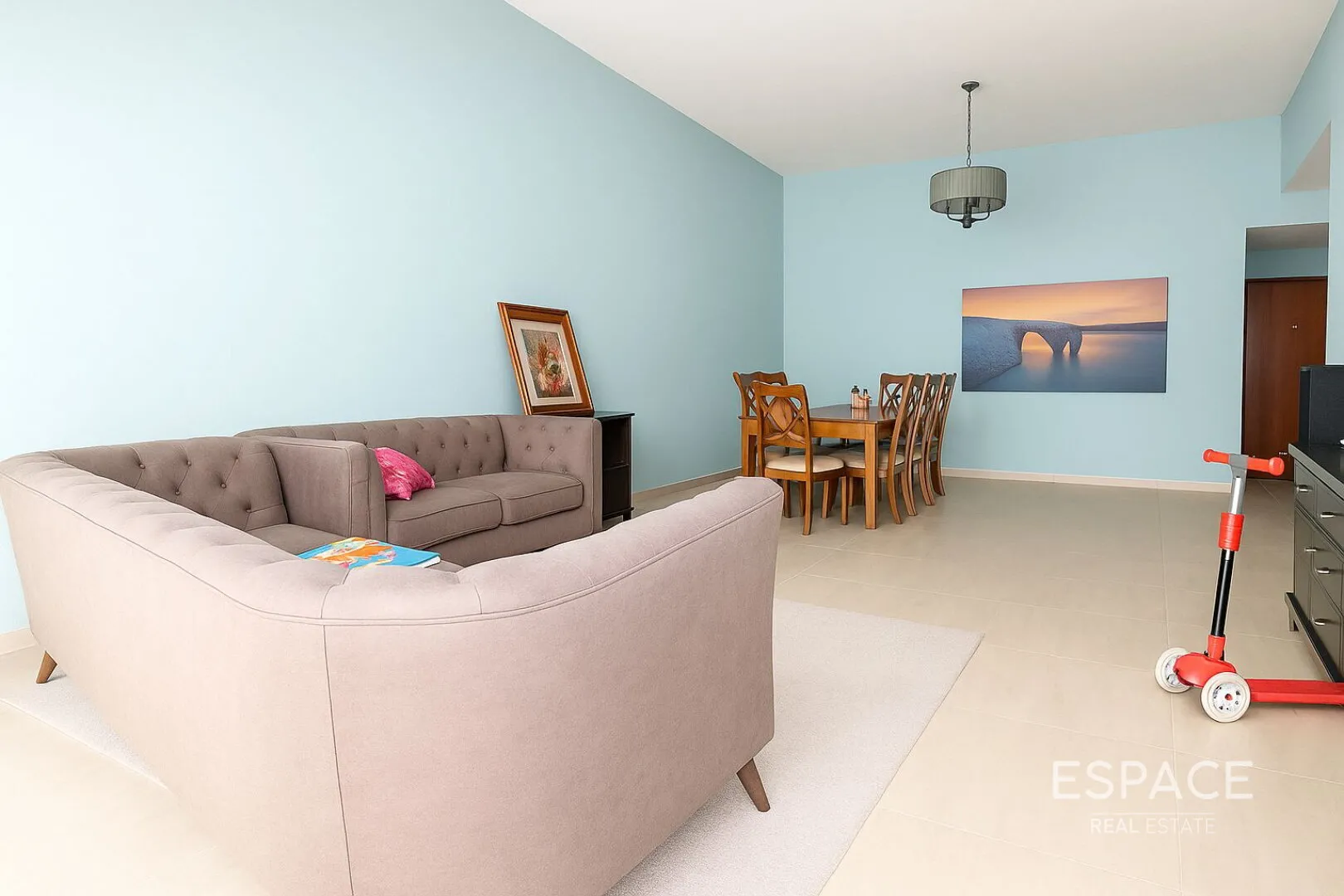 PropertiesGalleryCamera