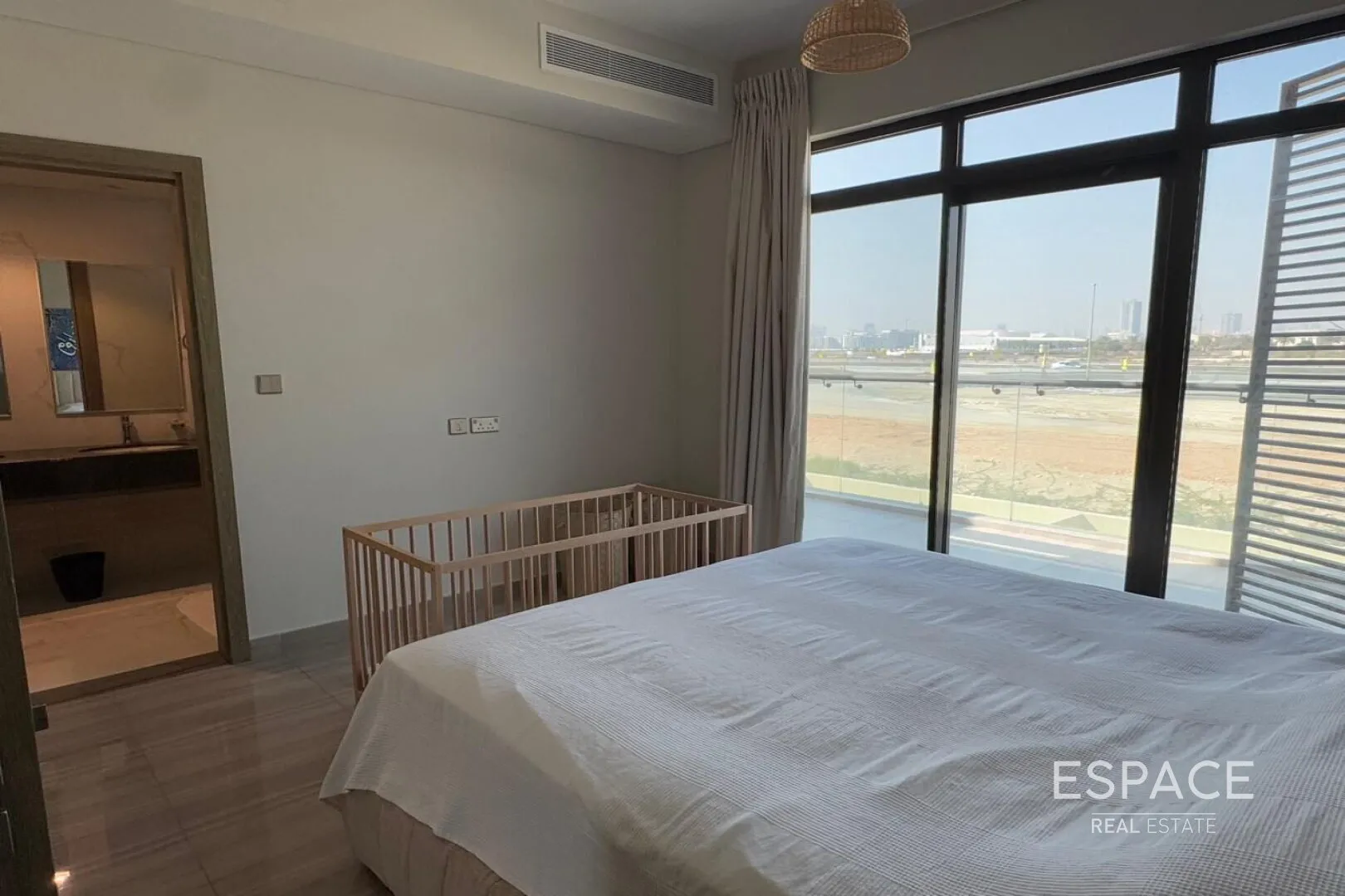 single static gallery