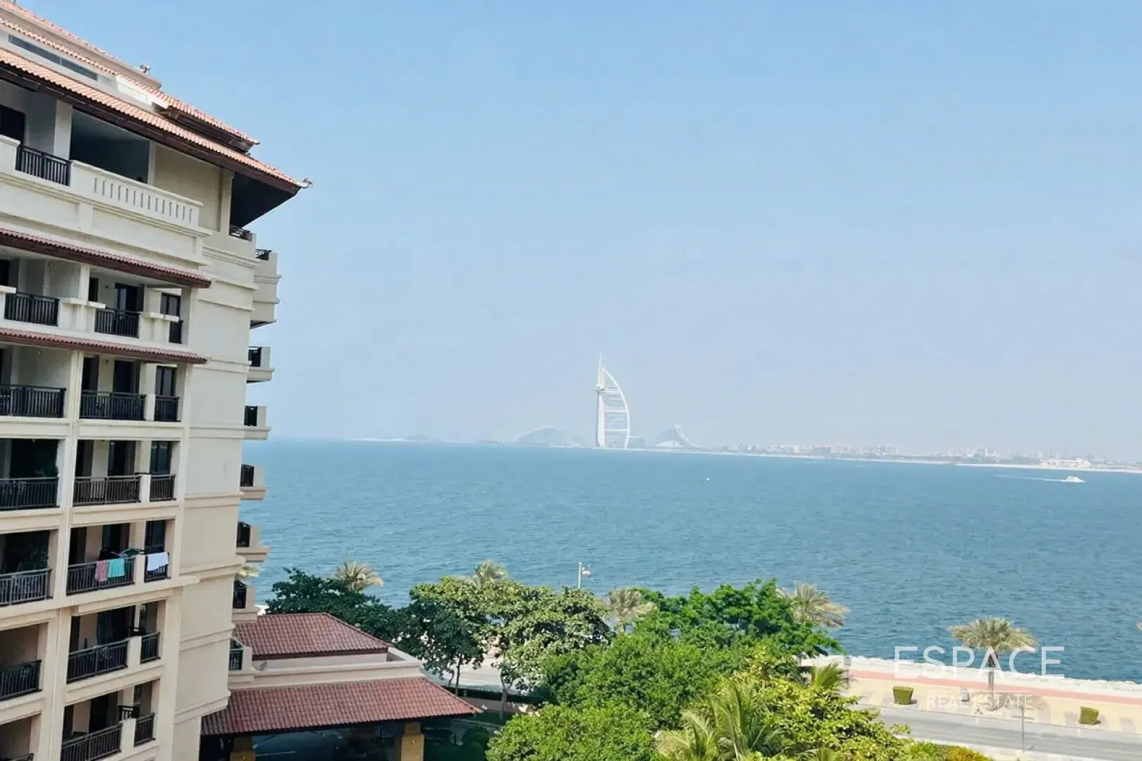 single static gallery