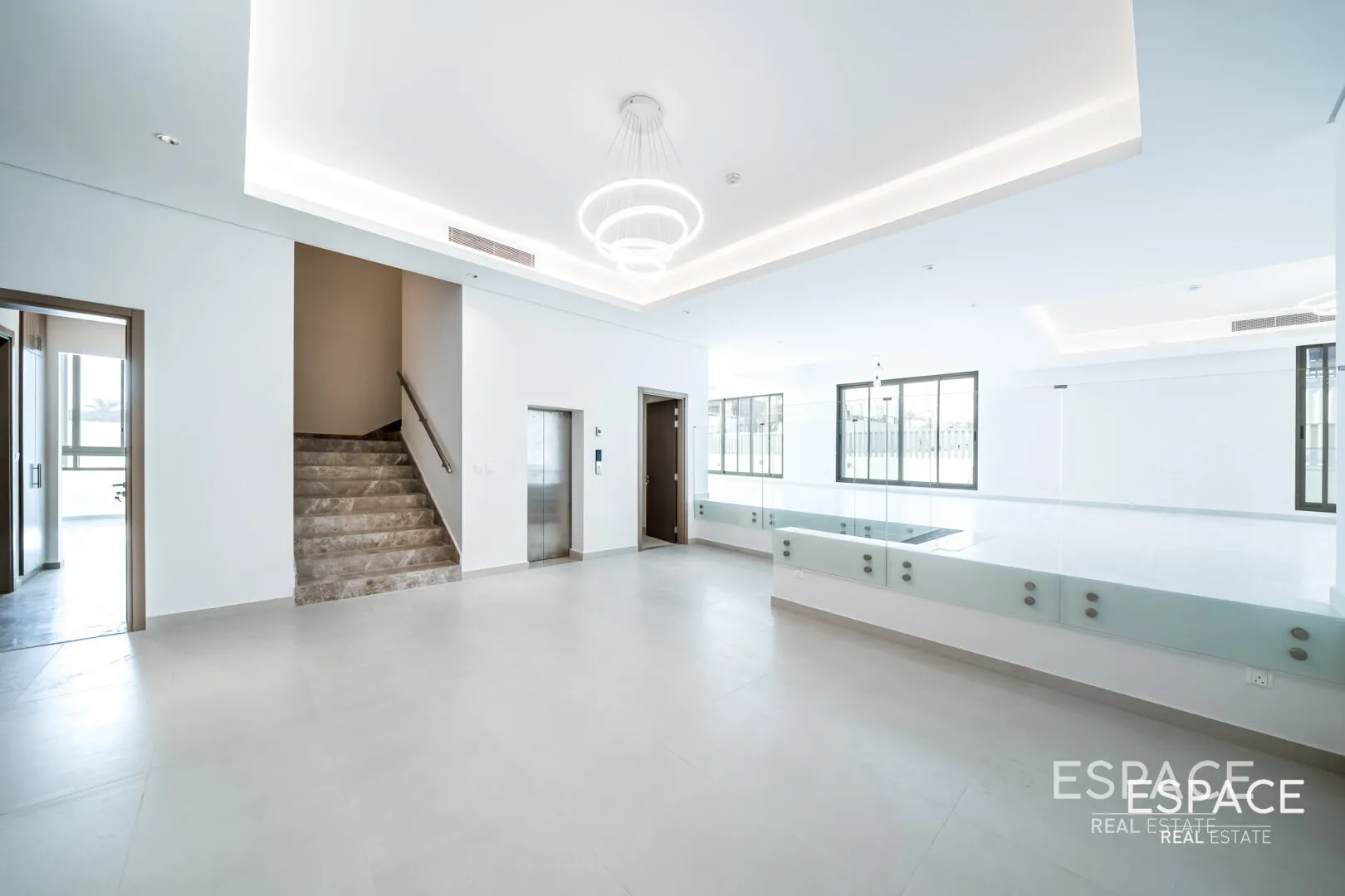 single static gallery