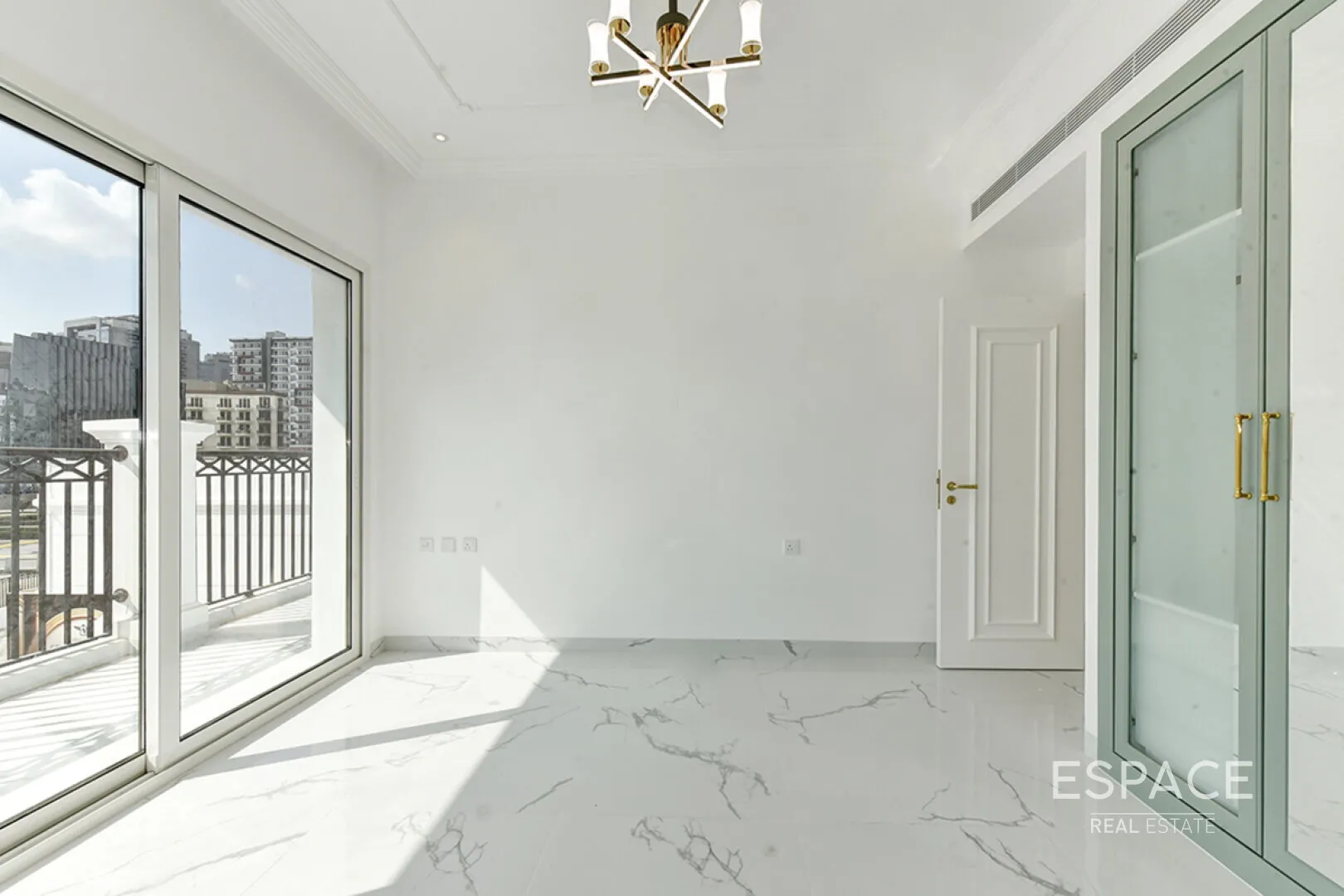 single static gallery