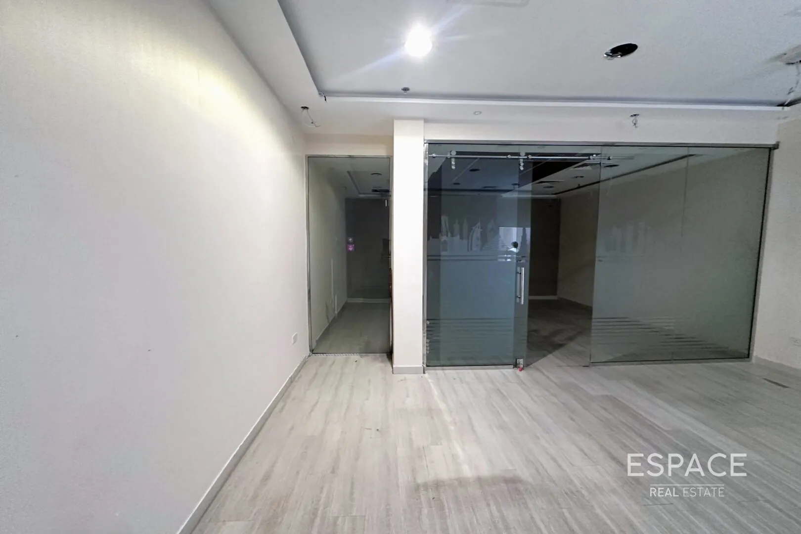 single static gallery