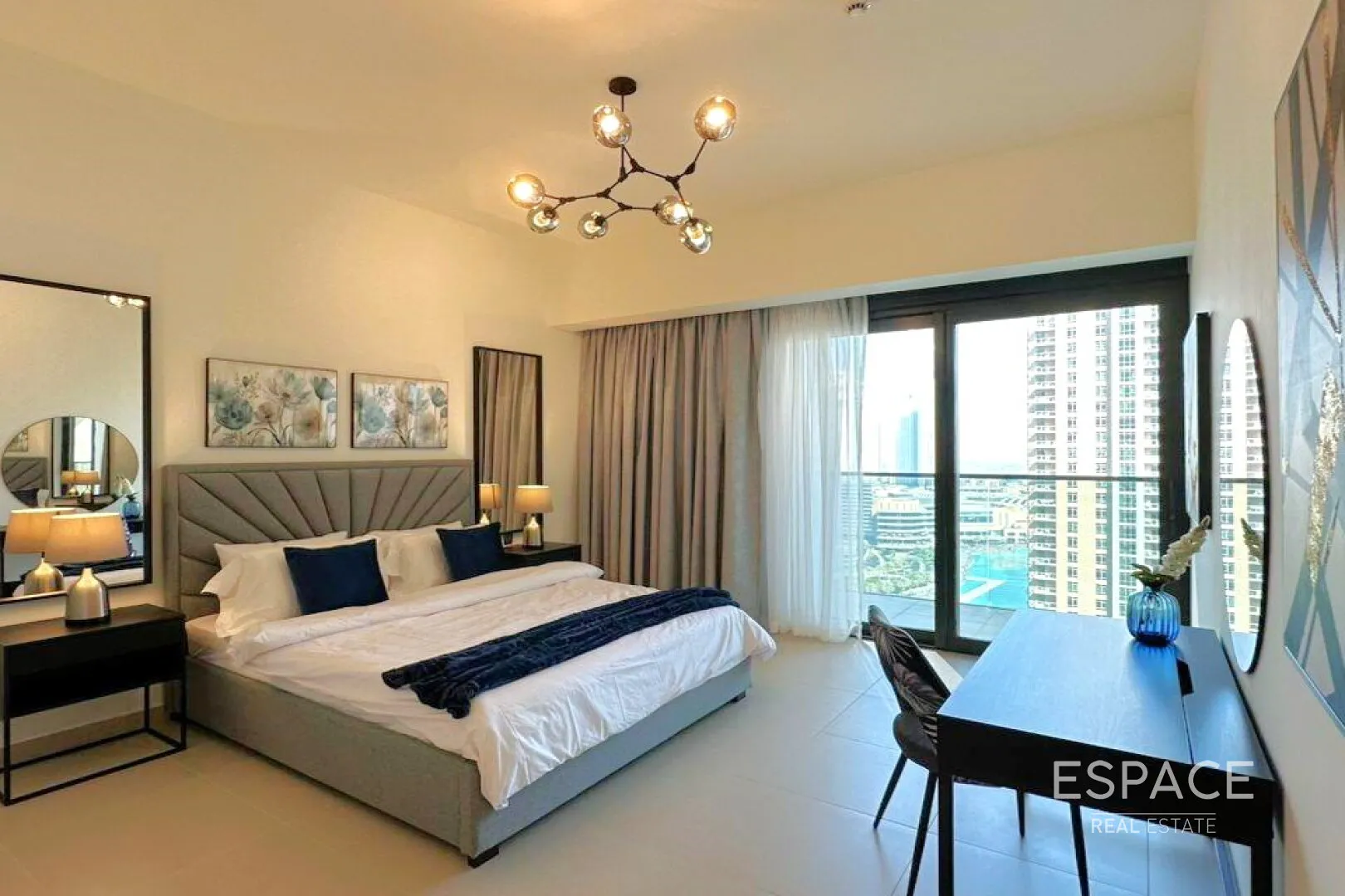 single static gallery