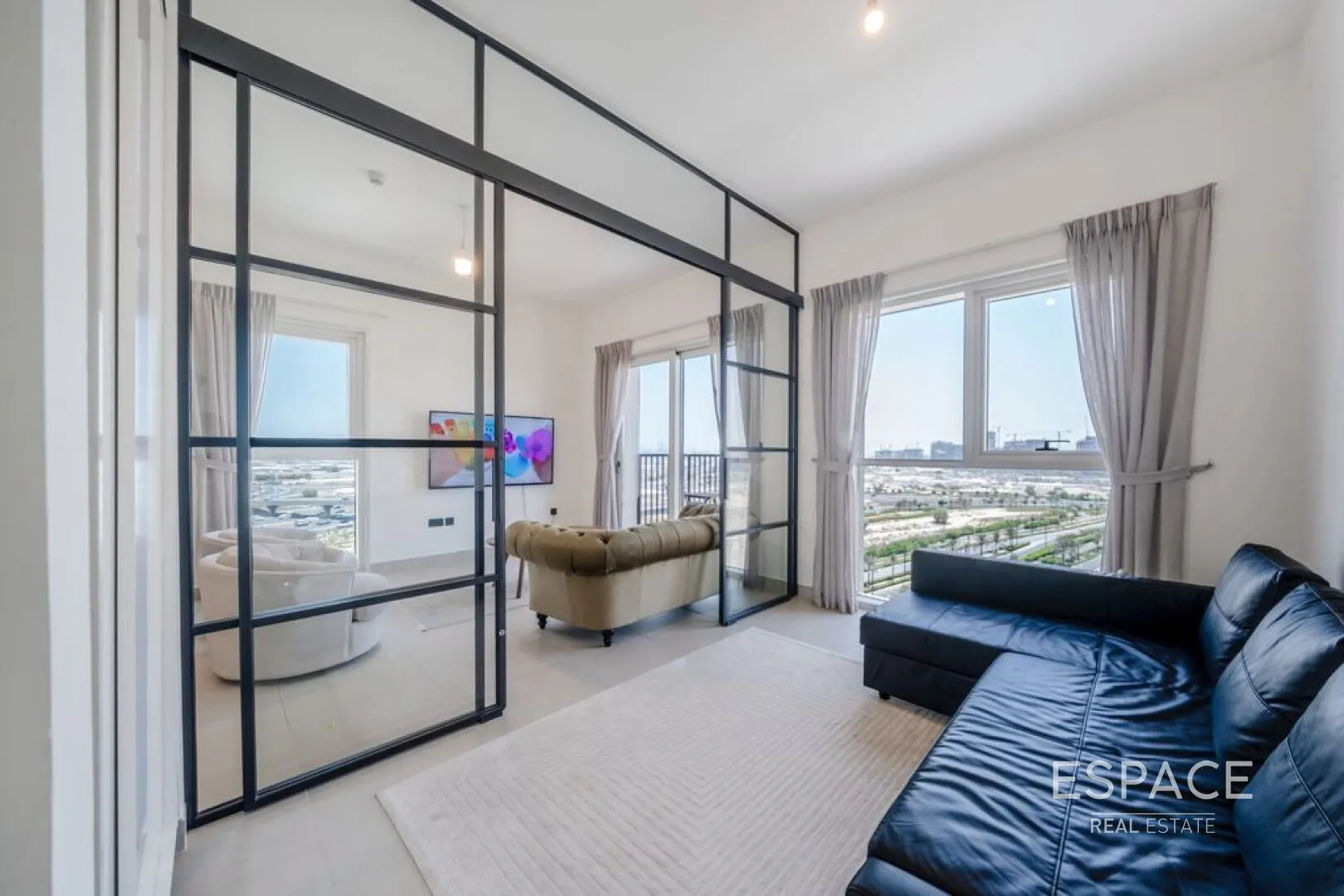 single static gallery