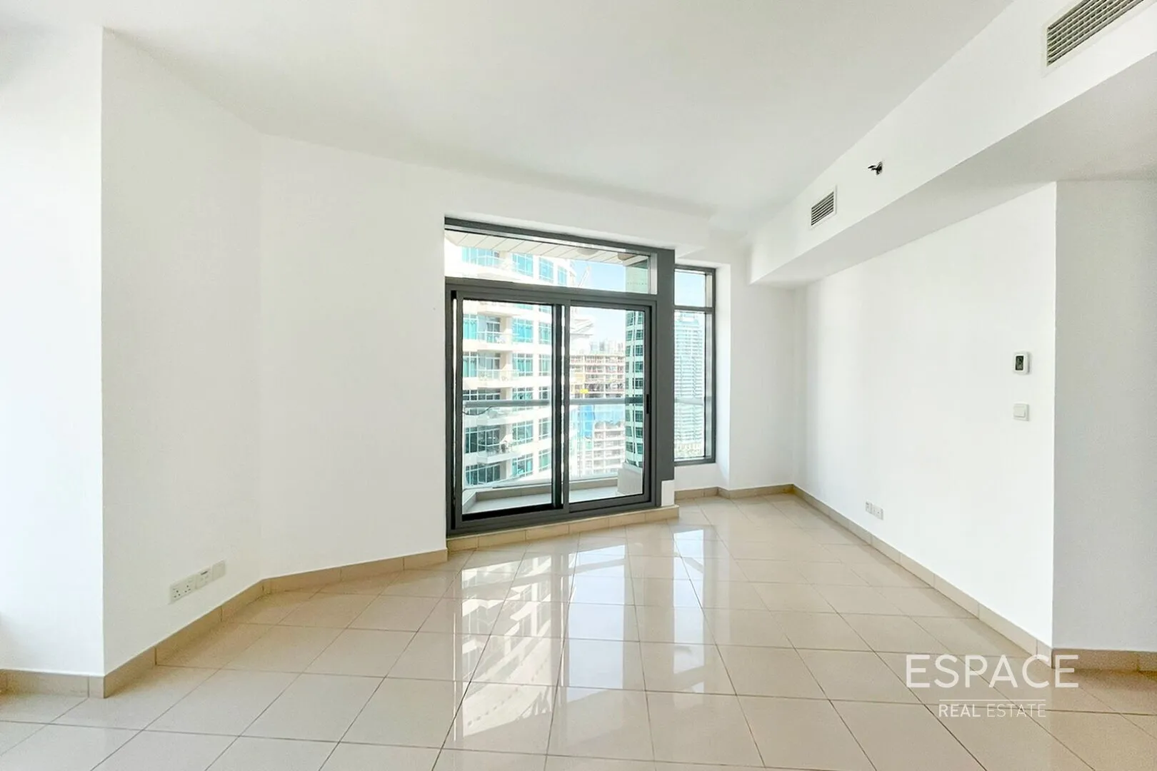 single static gallery