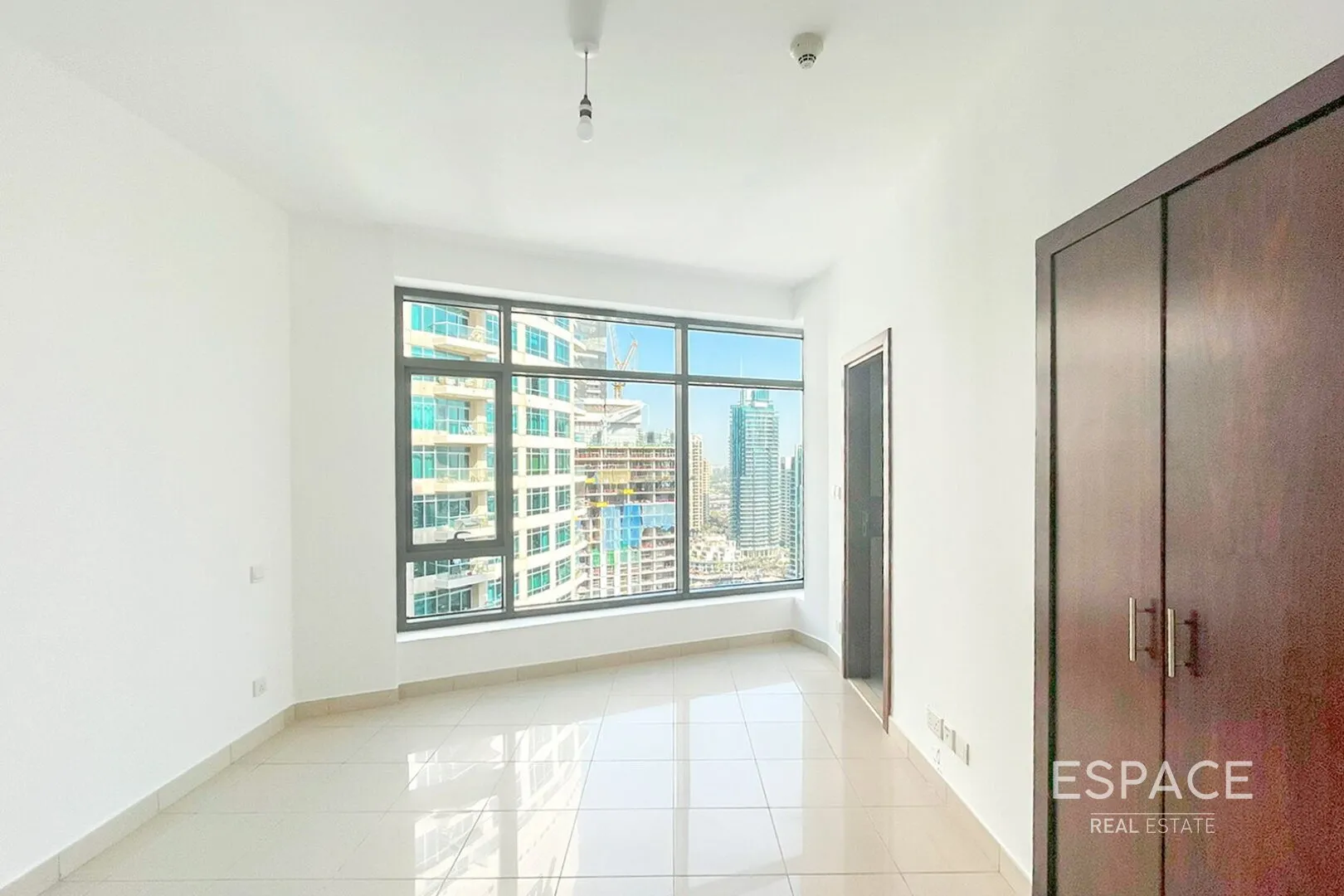 single static gallery