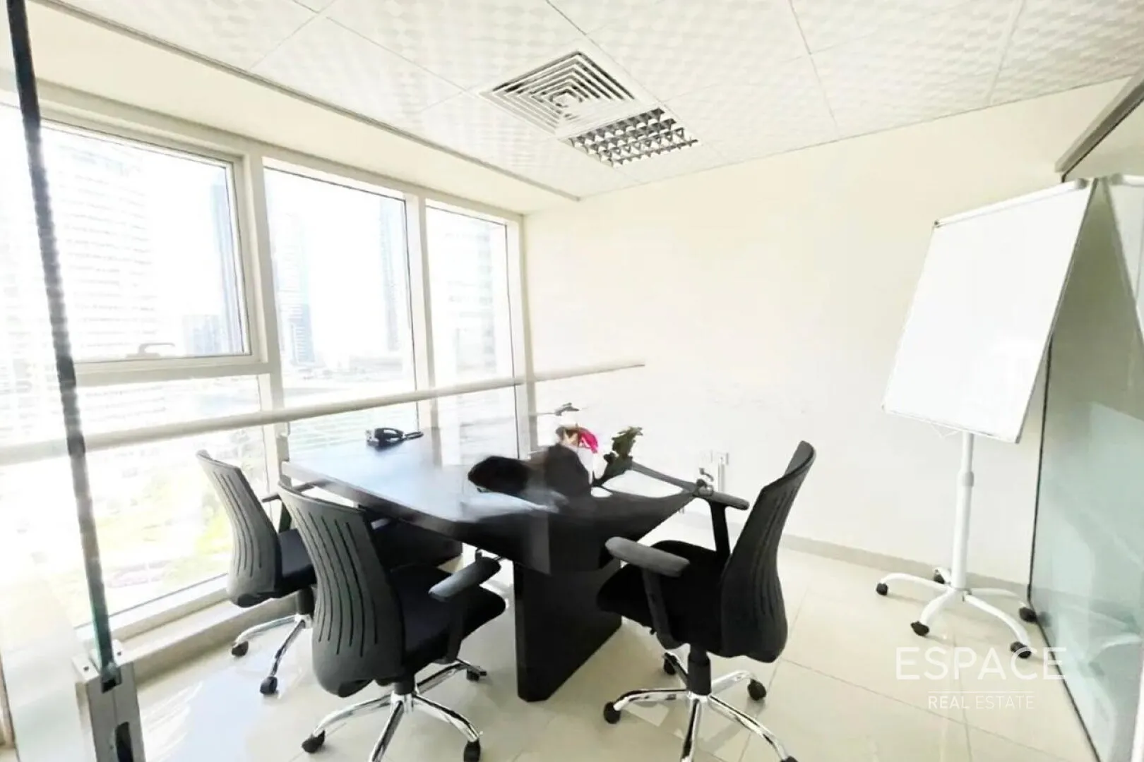 single static gallery