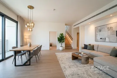 Jebel Ali Village Villas, Jebel Ali, Dubai - Espace