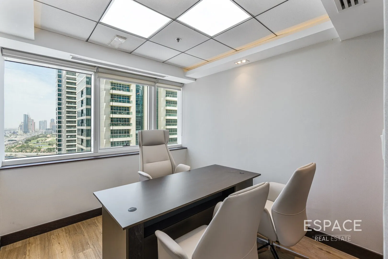 PropertiesGalleryCamera