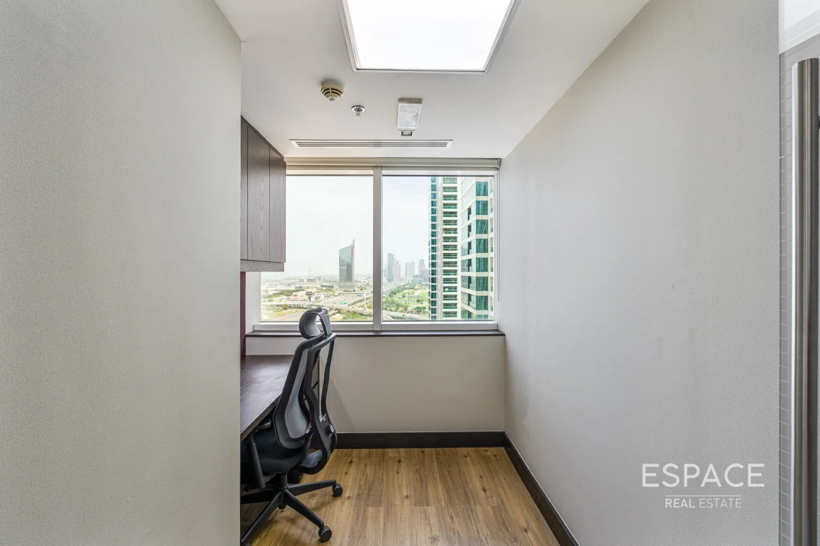 PropertiesGalleryCamera