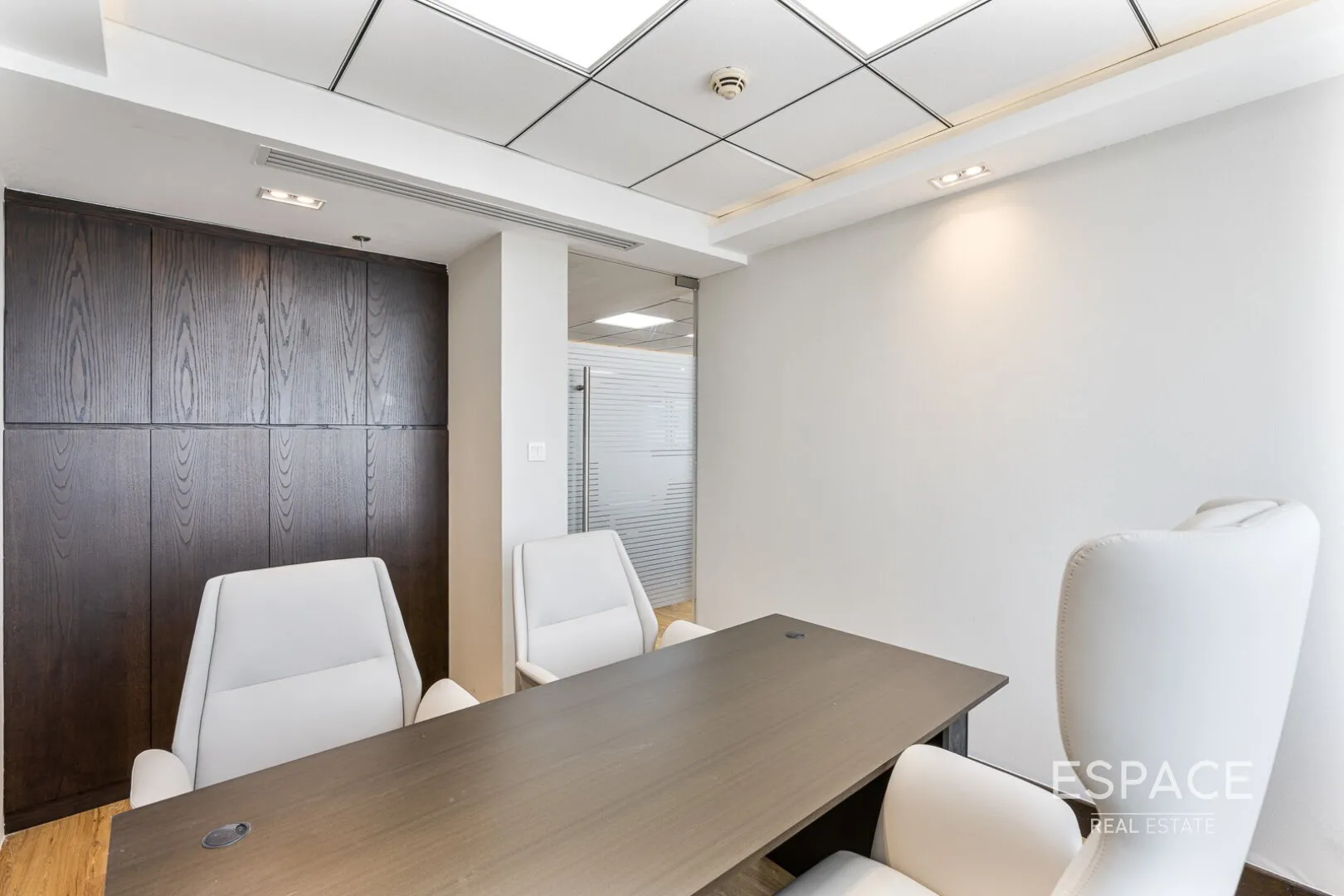 PropertiesGalleryCamera