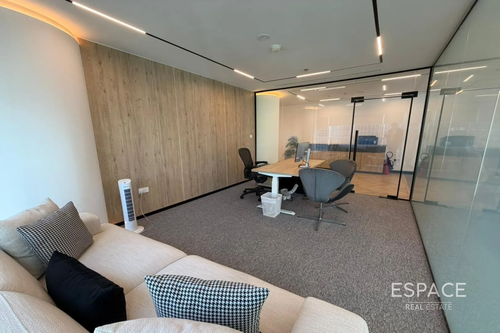 PropertiesGalleryCamera