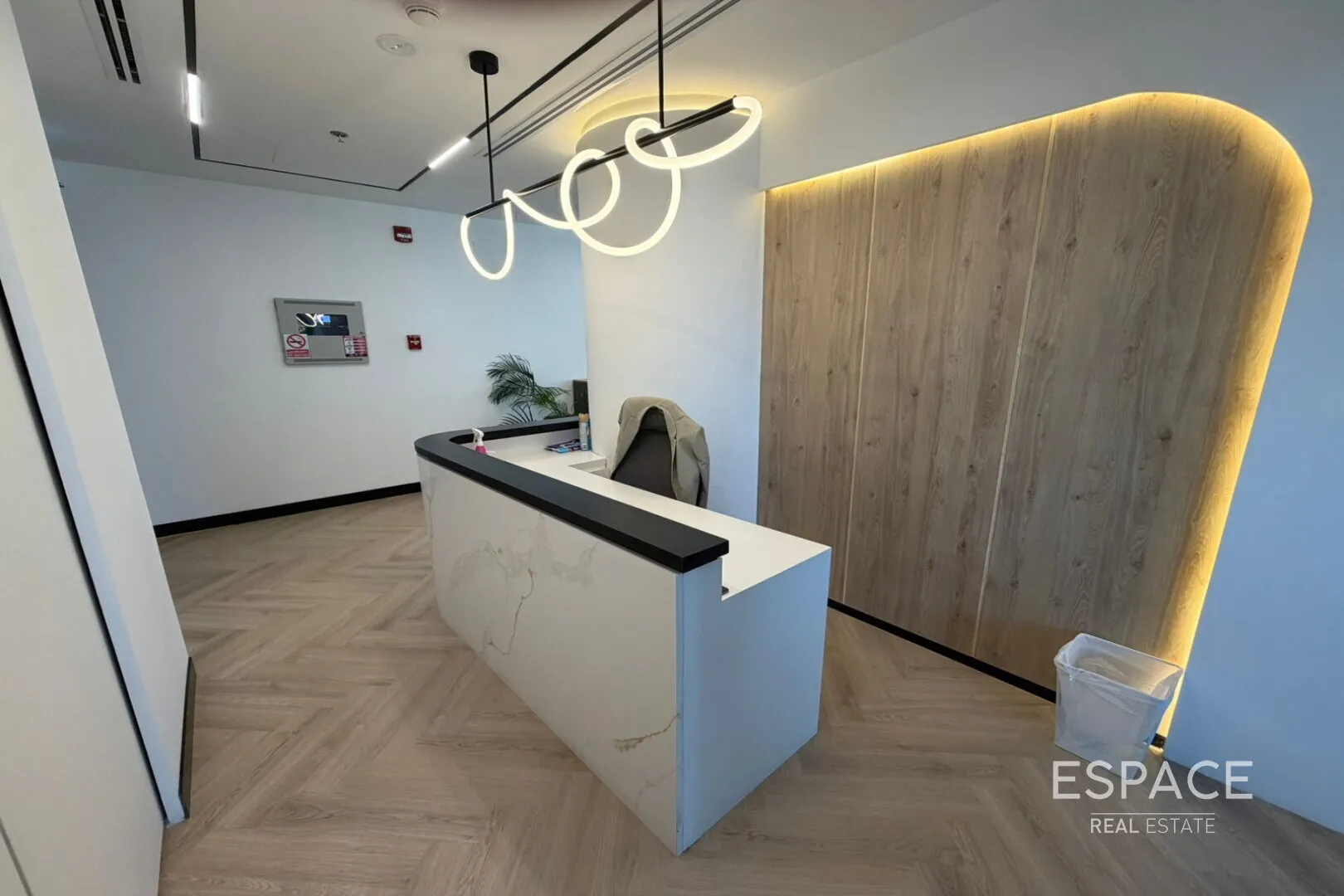 single static gallery