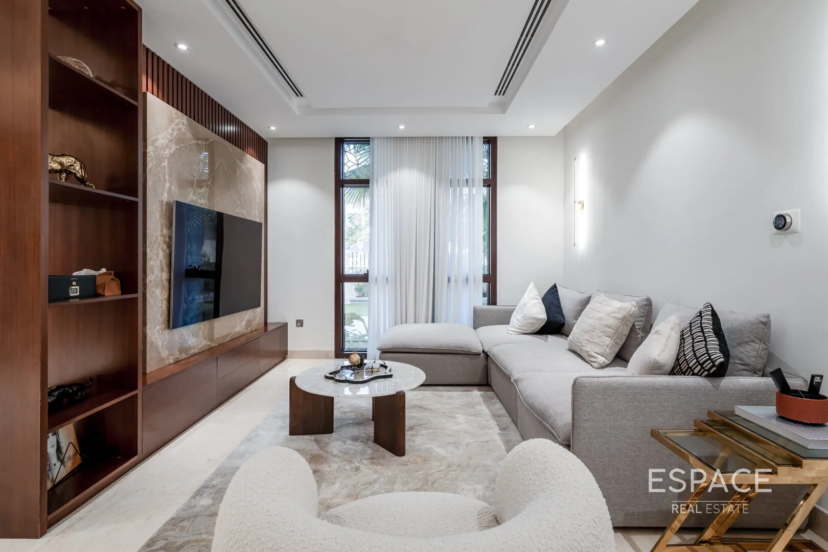 single static gallery