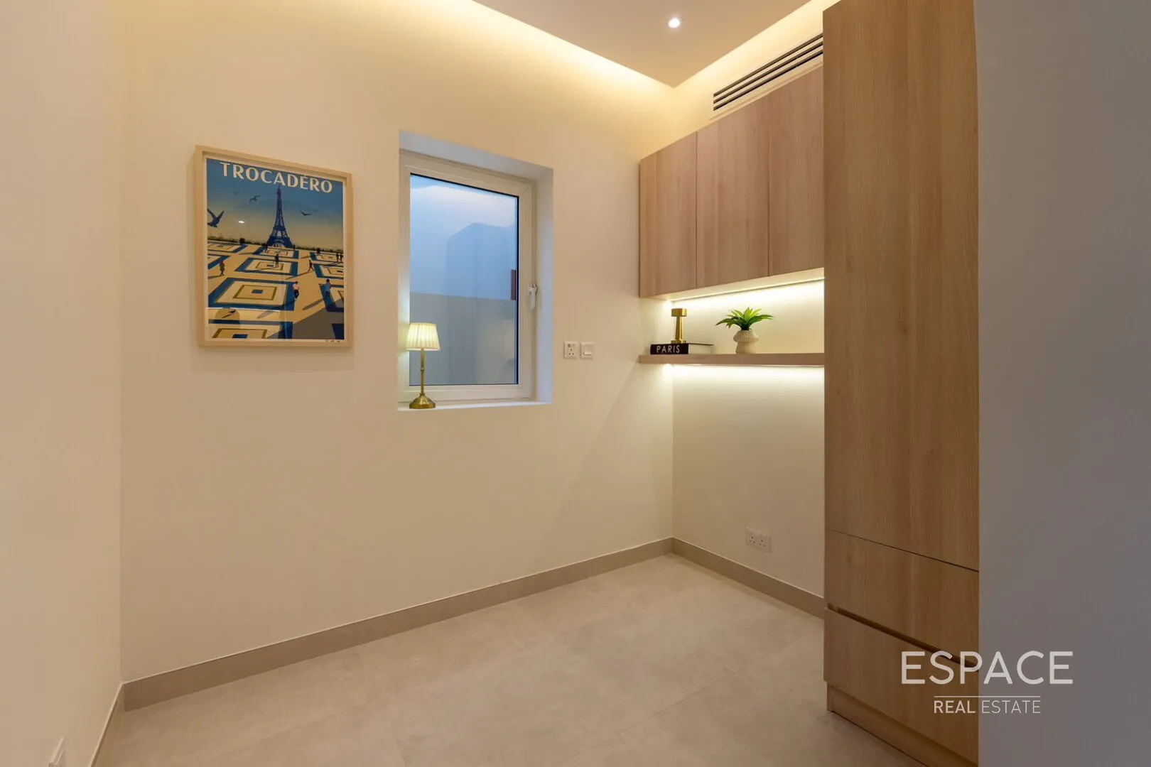 single static gallery