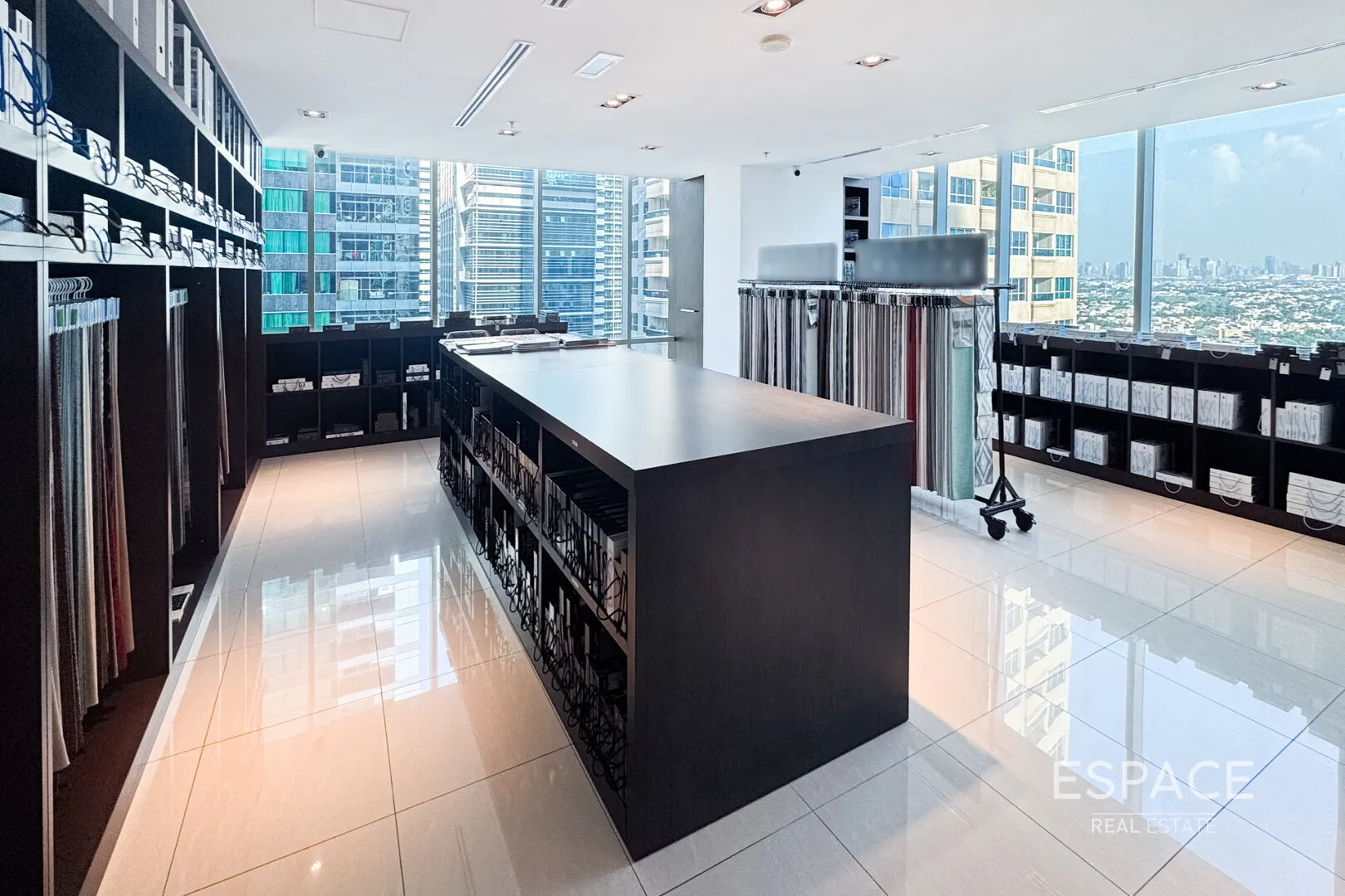 PropertiesGalleryCamera