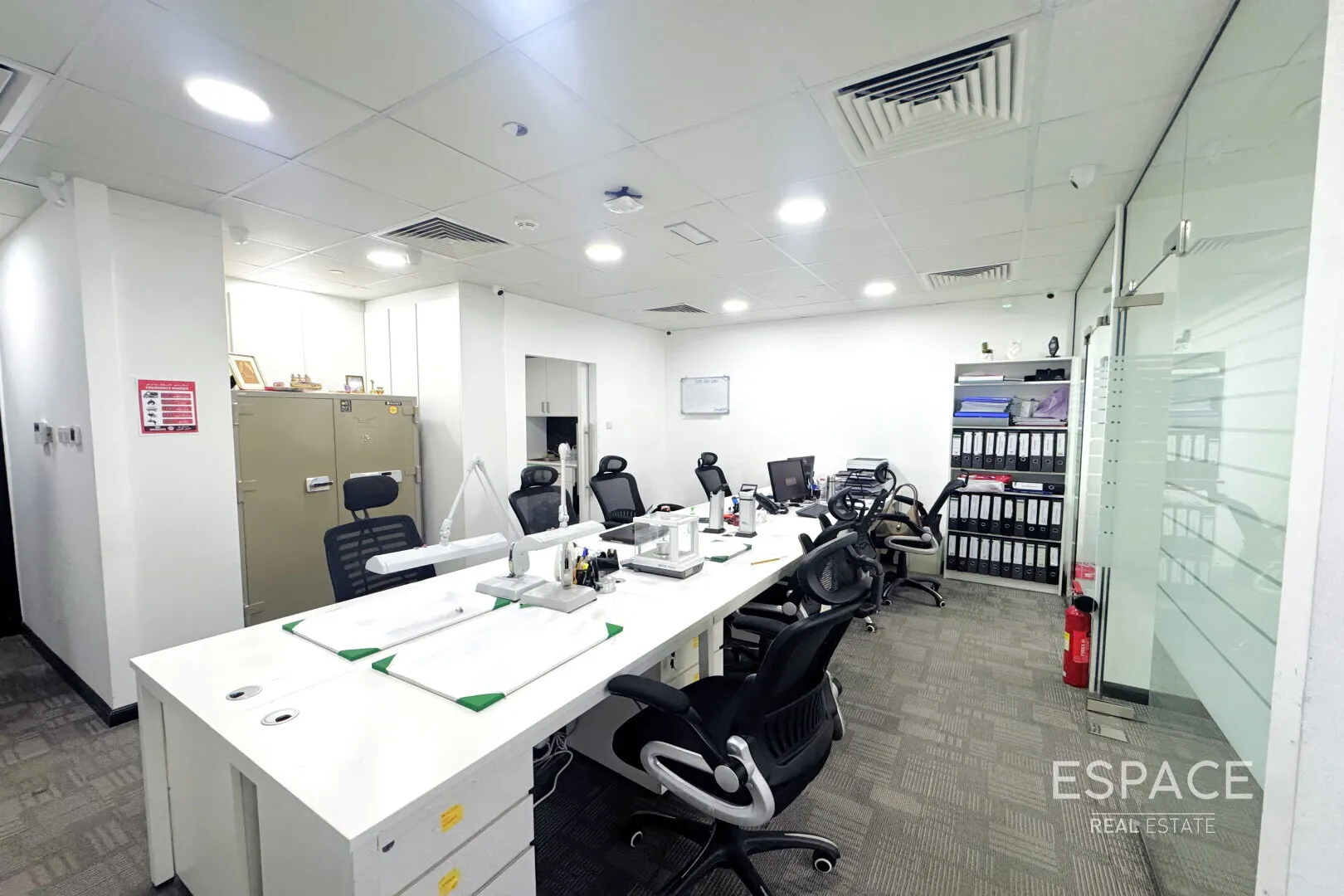 single static gallery