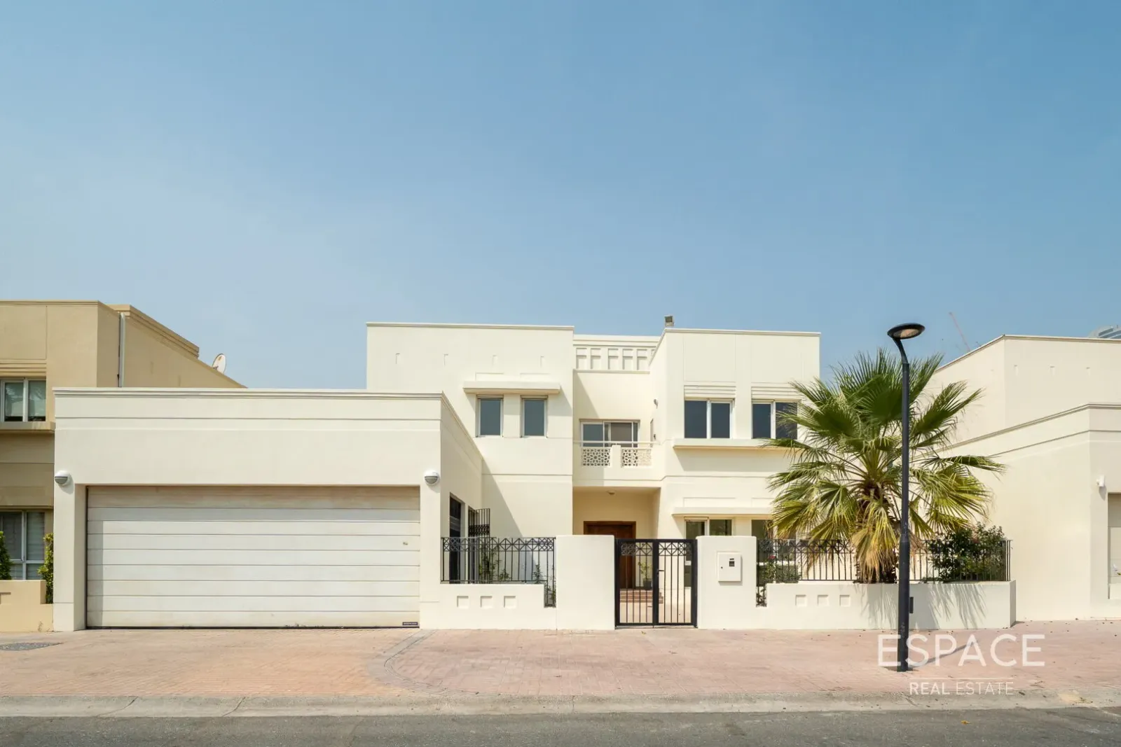 PropertiesGalleryCamera