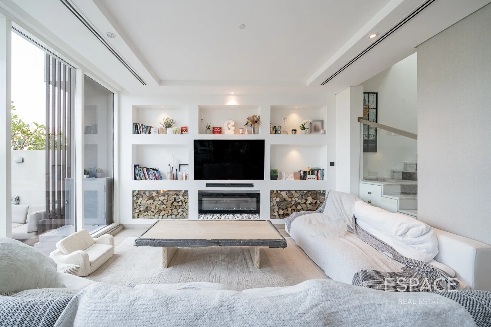 single static gallery