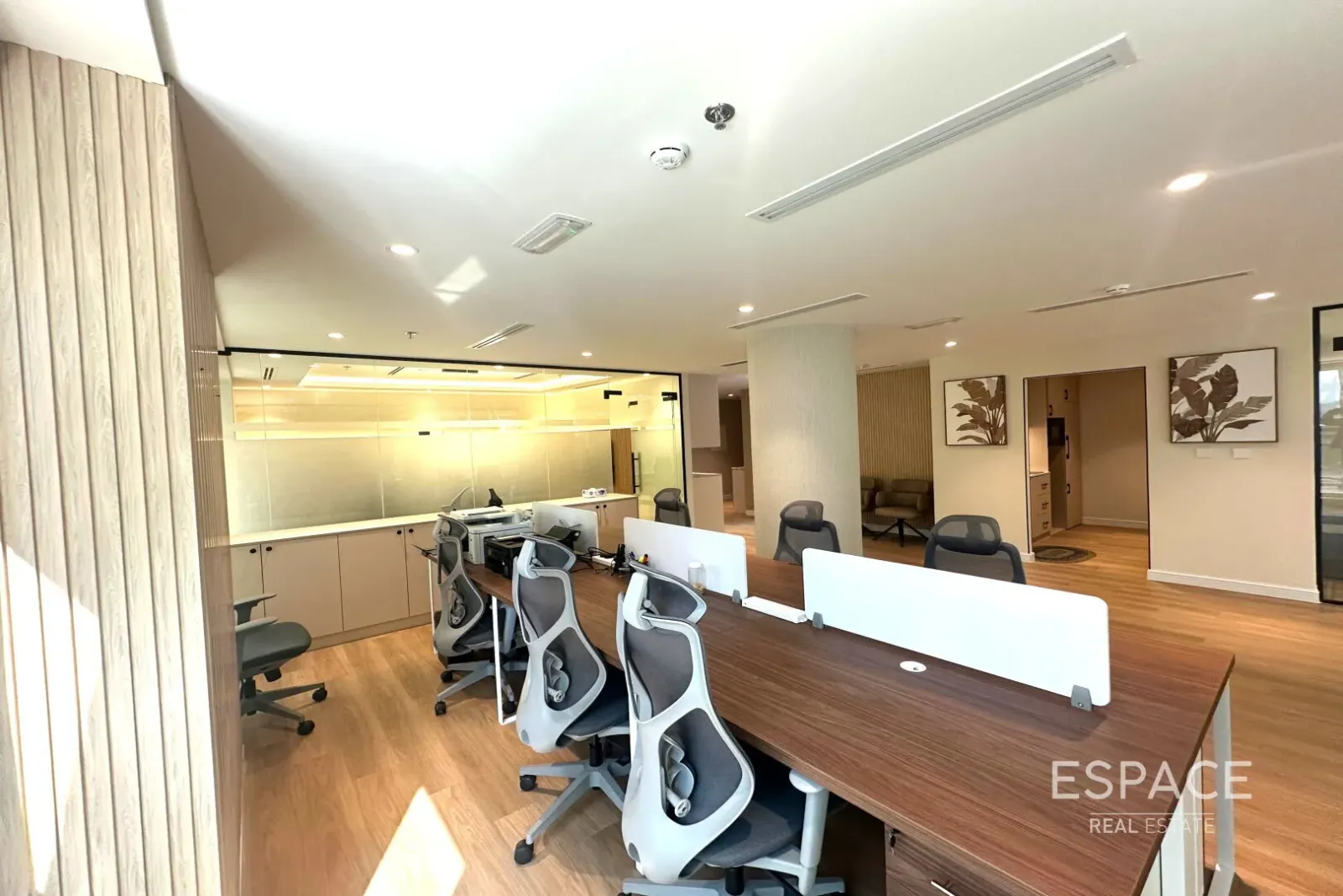 PropertiesGalleryCamera