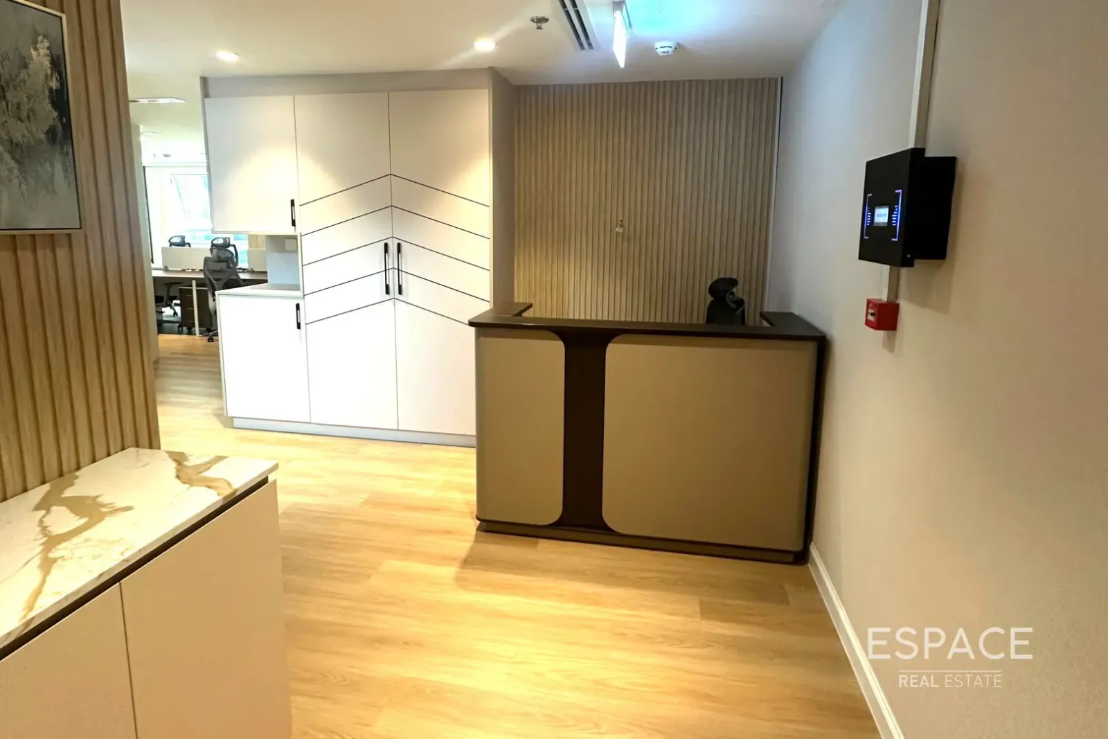 PropertiesGalleryCamera