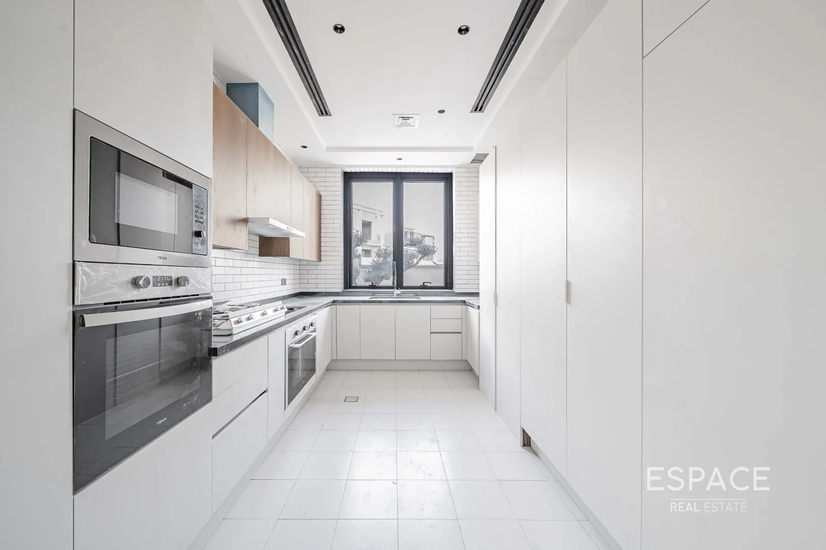 single static gallery