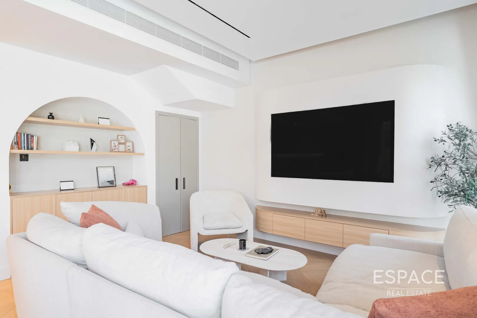 single static gallery