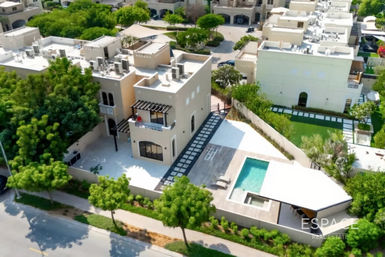 single static gallery