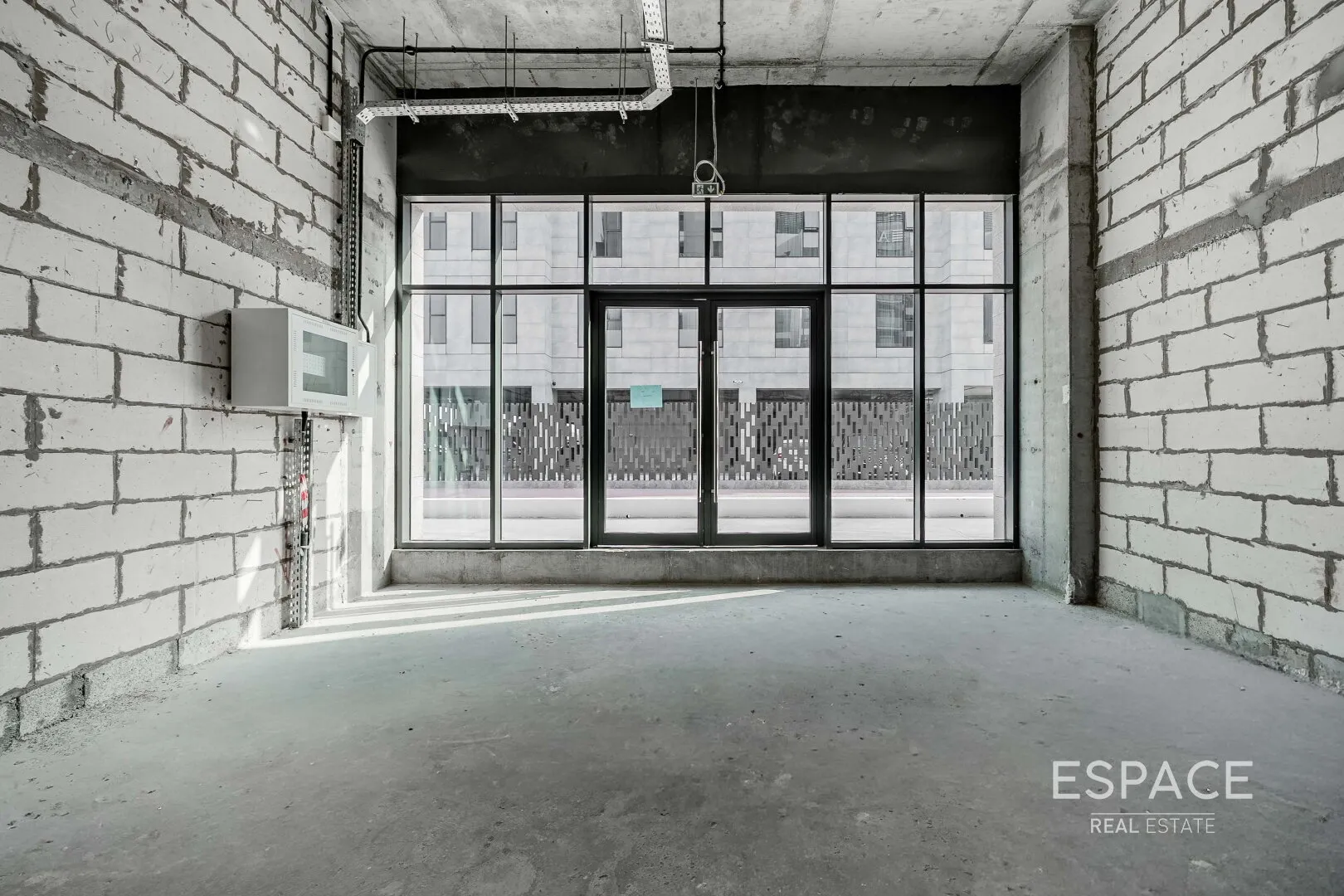 single static gallery