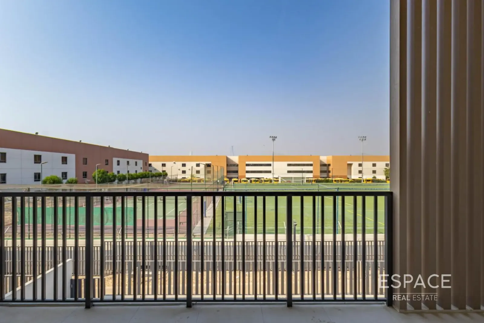PropertiesGalleryCamera