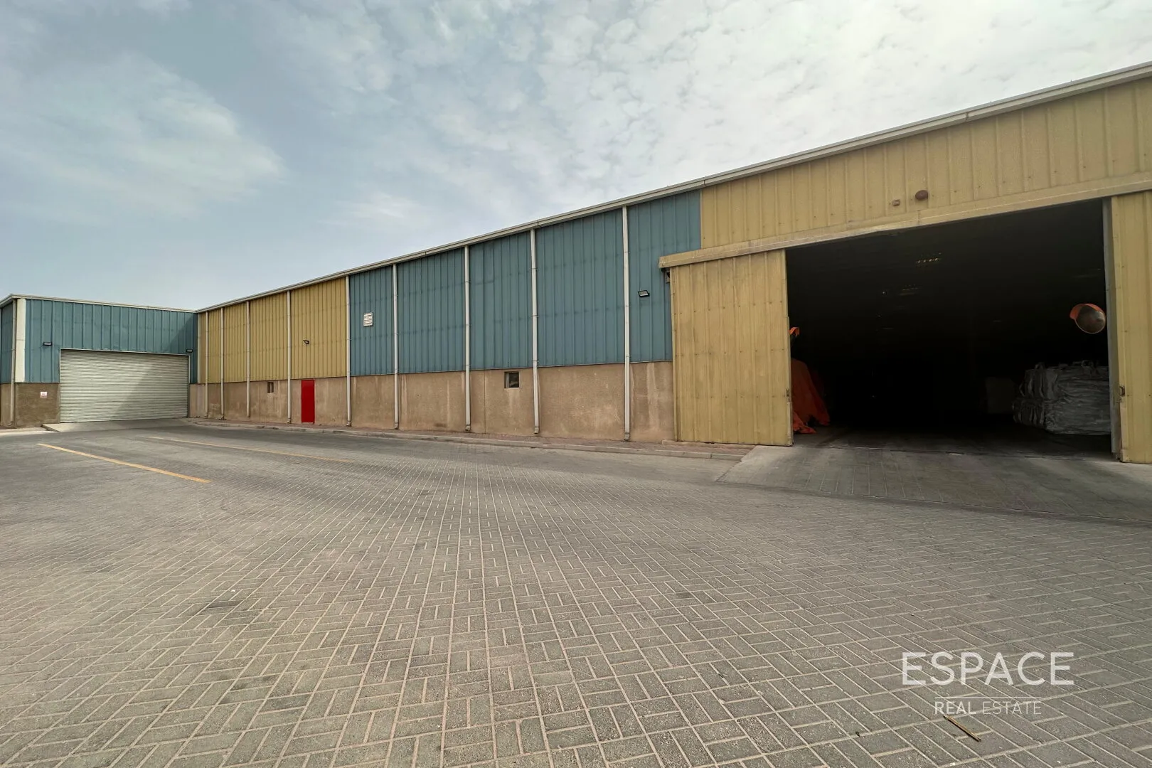 single static gallery