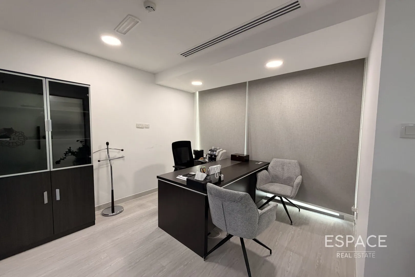 single static gallery