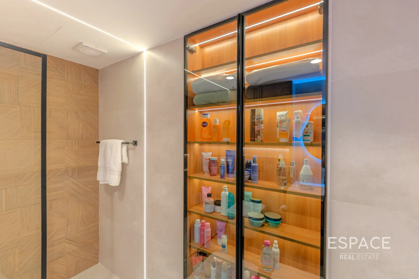 PropertiesGalleryCamera