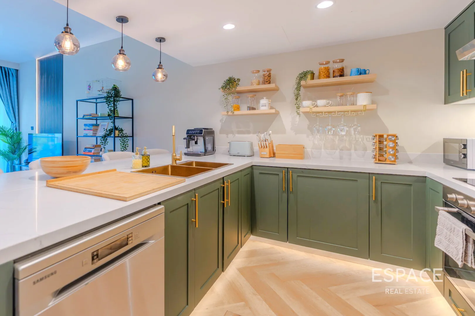 PropertiesGalleryCamera