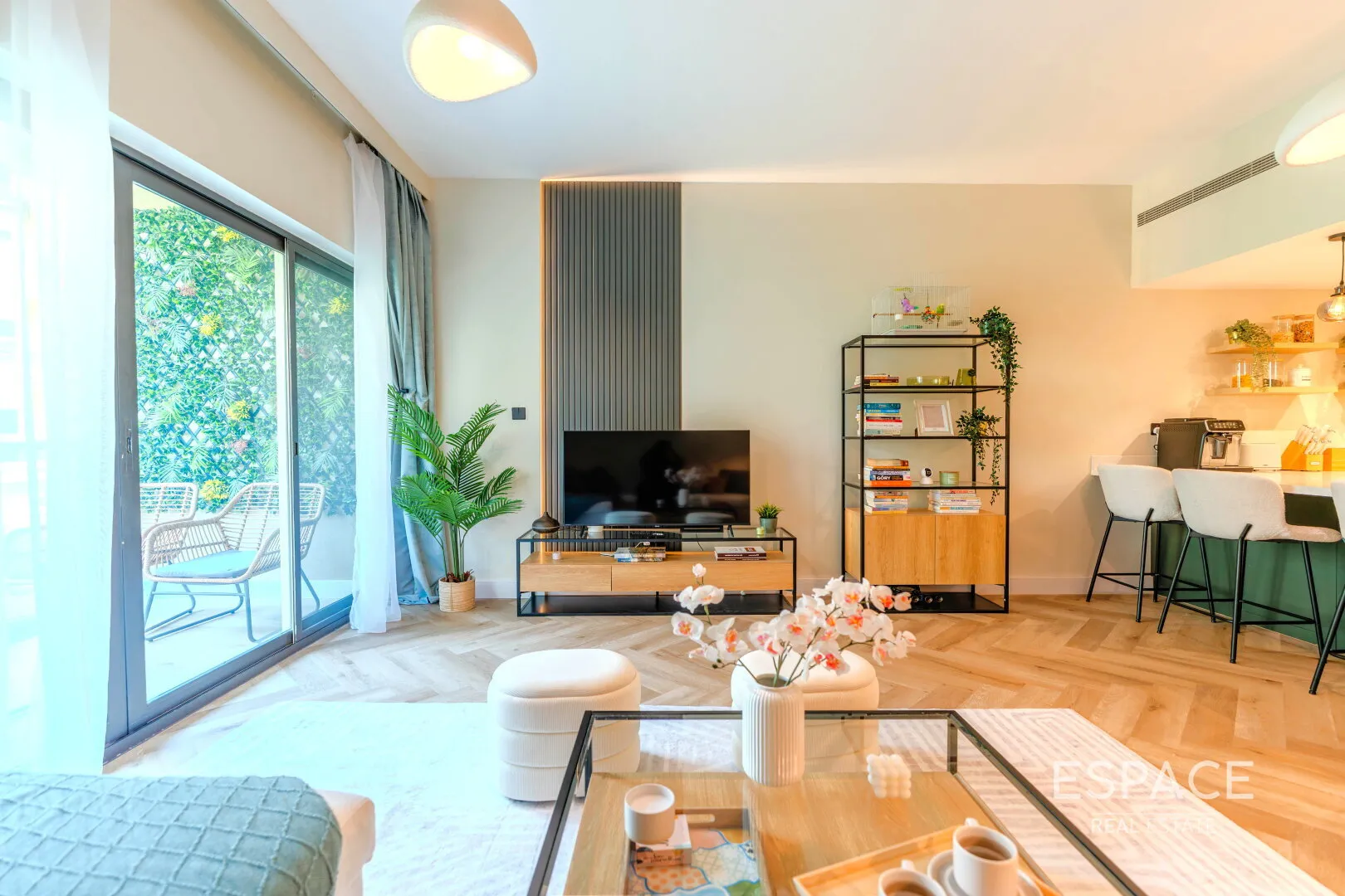 single static gallery