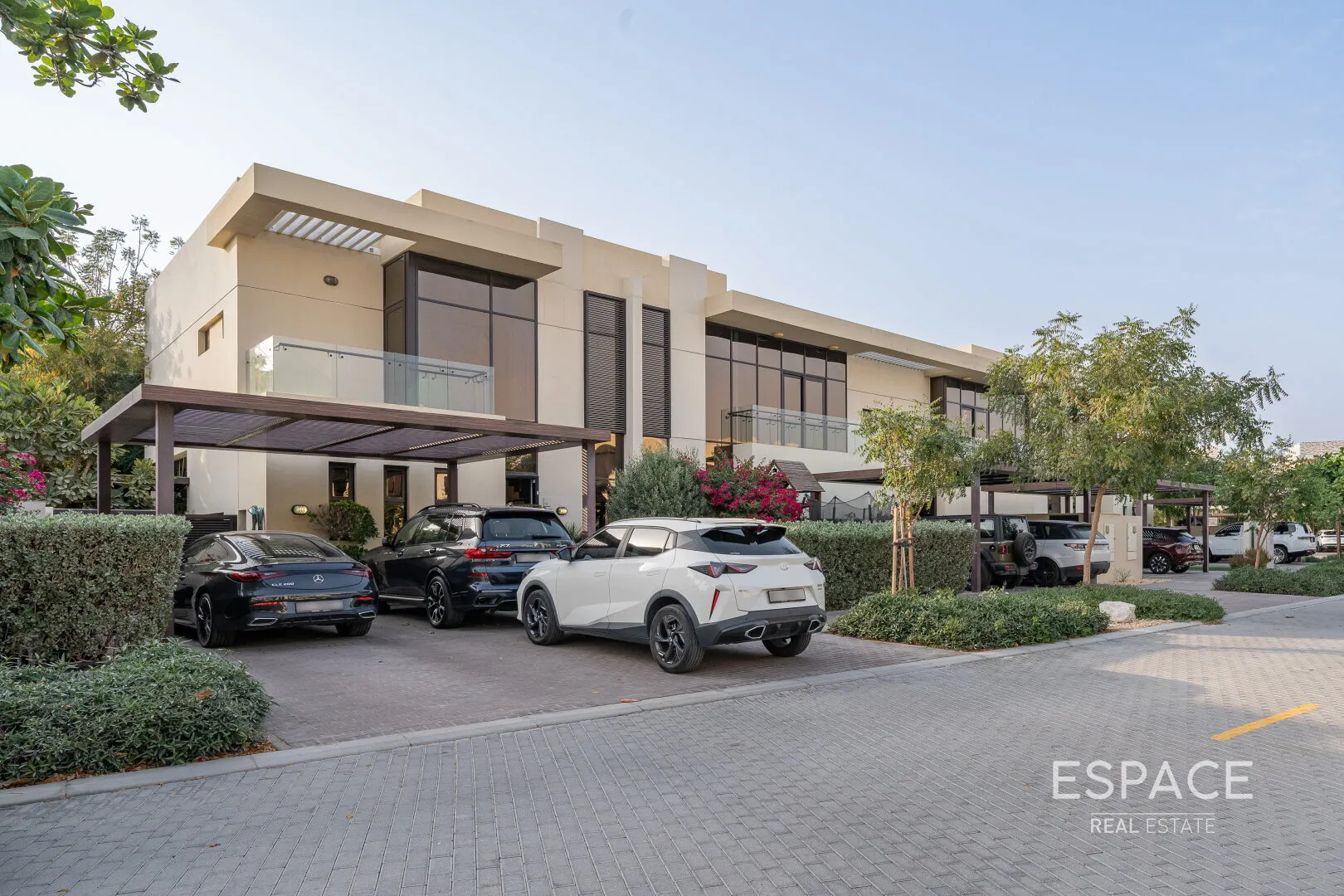 single static gallery