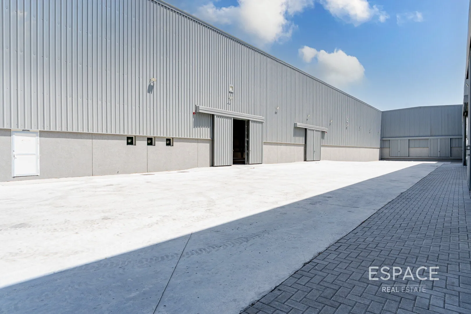 PropertiesGalleryCamera