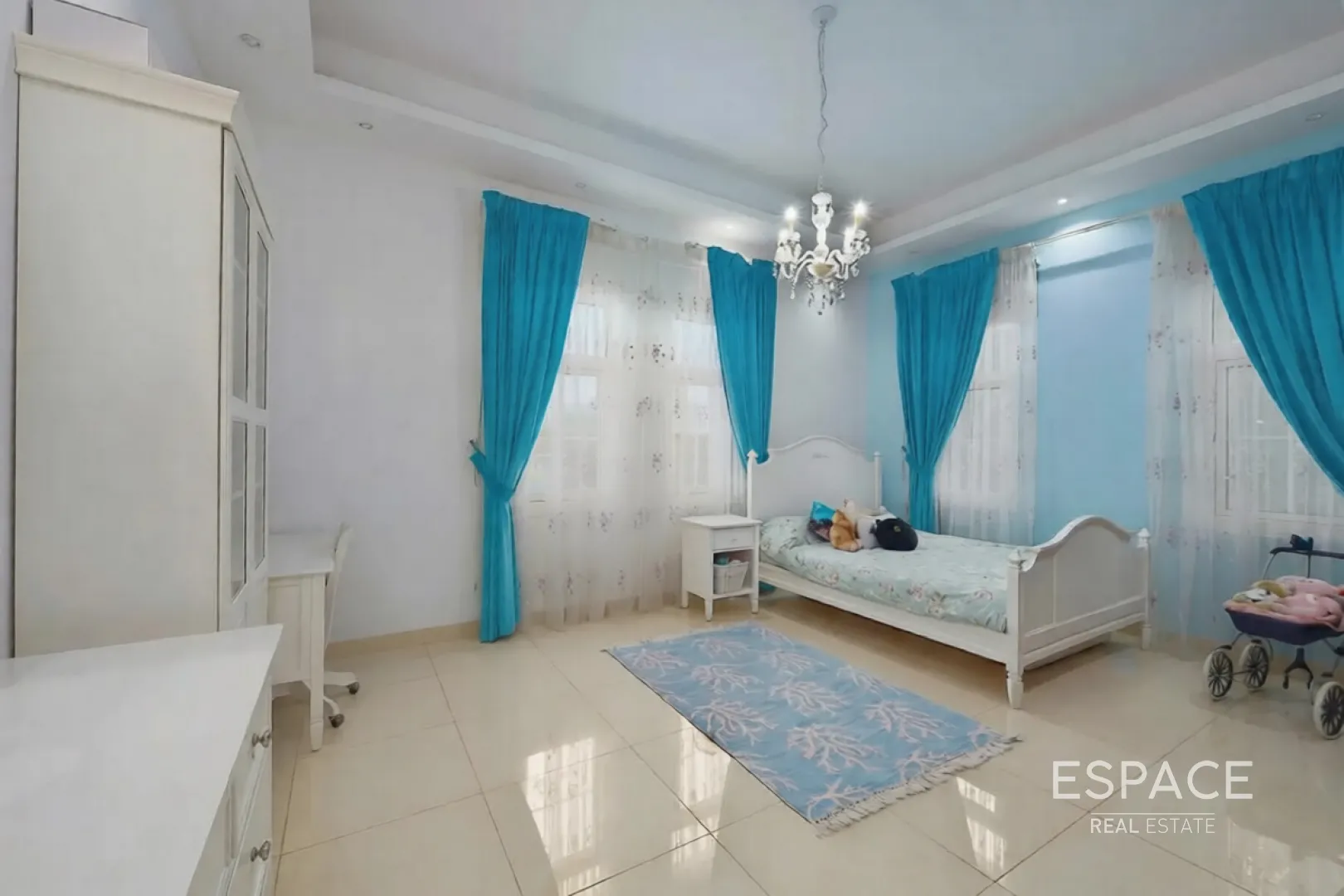 PropertiesGalleryCamera