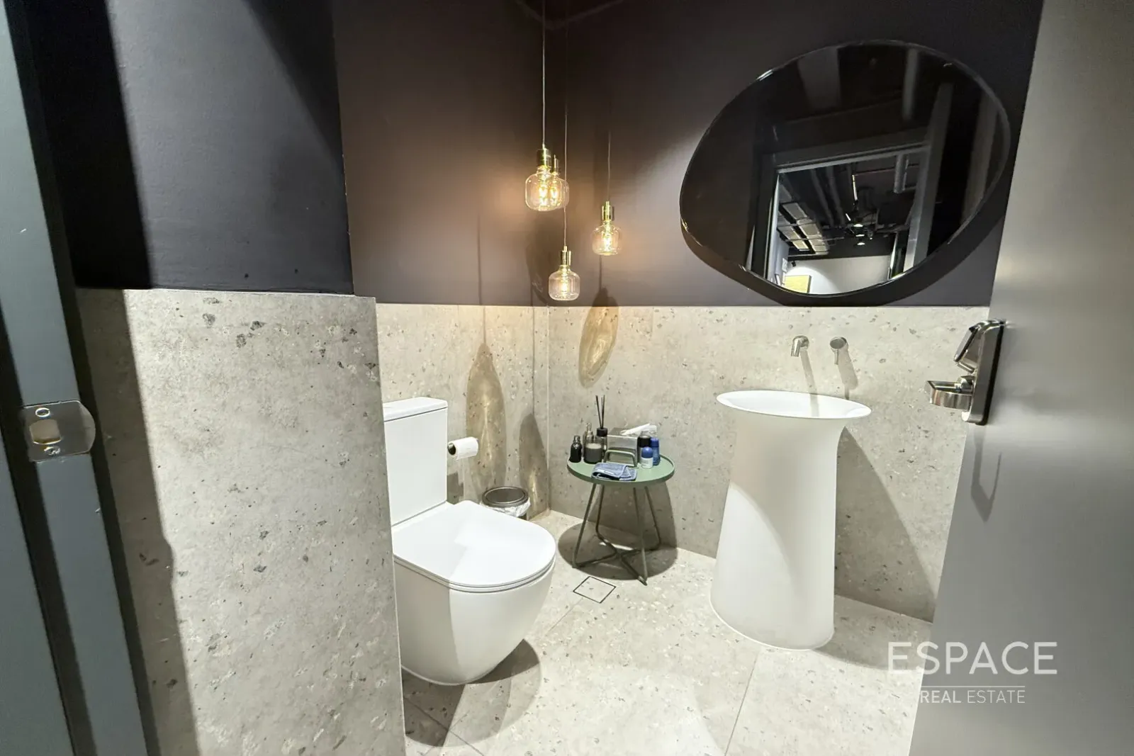 PropertiesGalleryCamera