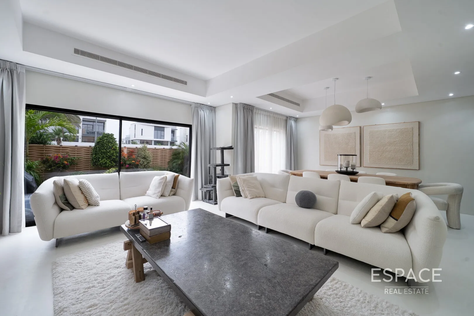 single static gallery