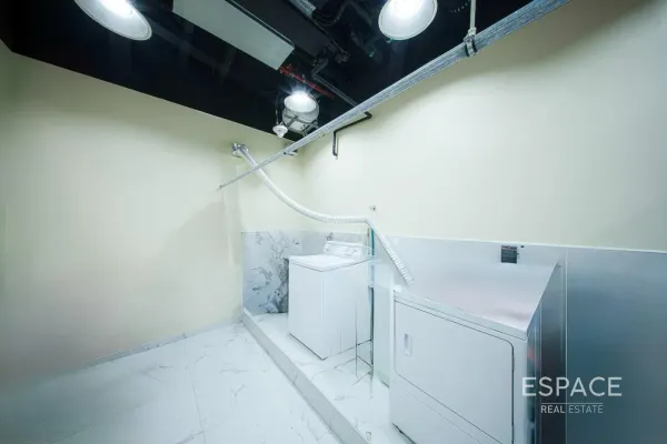 single static gallery