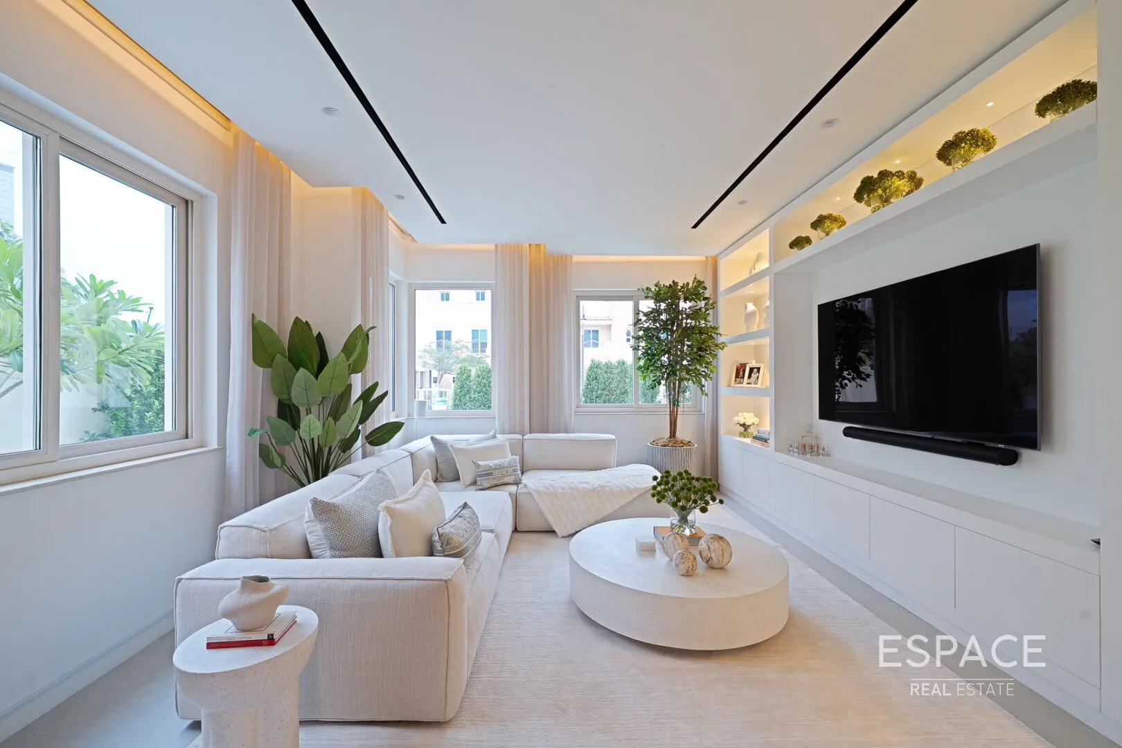 single static gallery